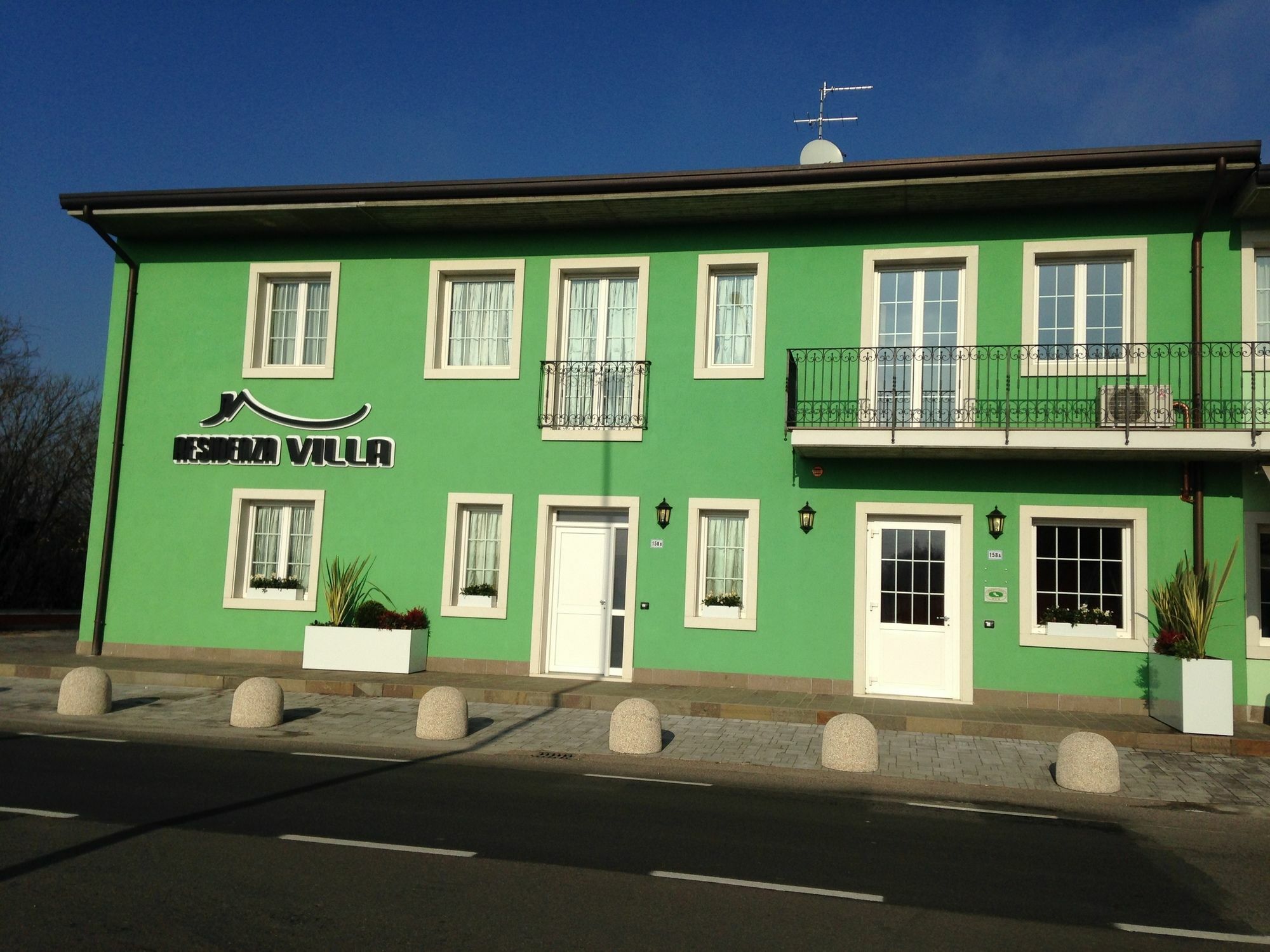 Residenza Villa Corno Alto ภายนอก รูปภาพ